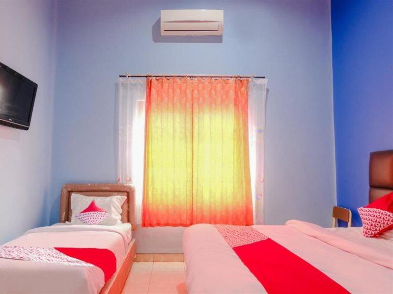 Oyo 778 Amalia Malang