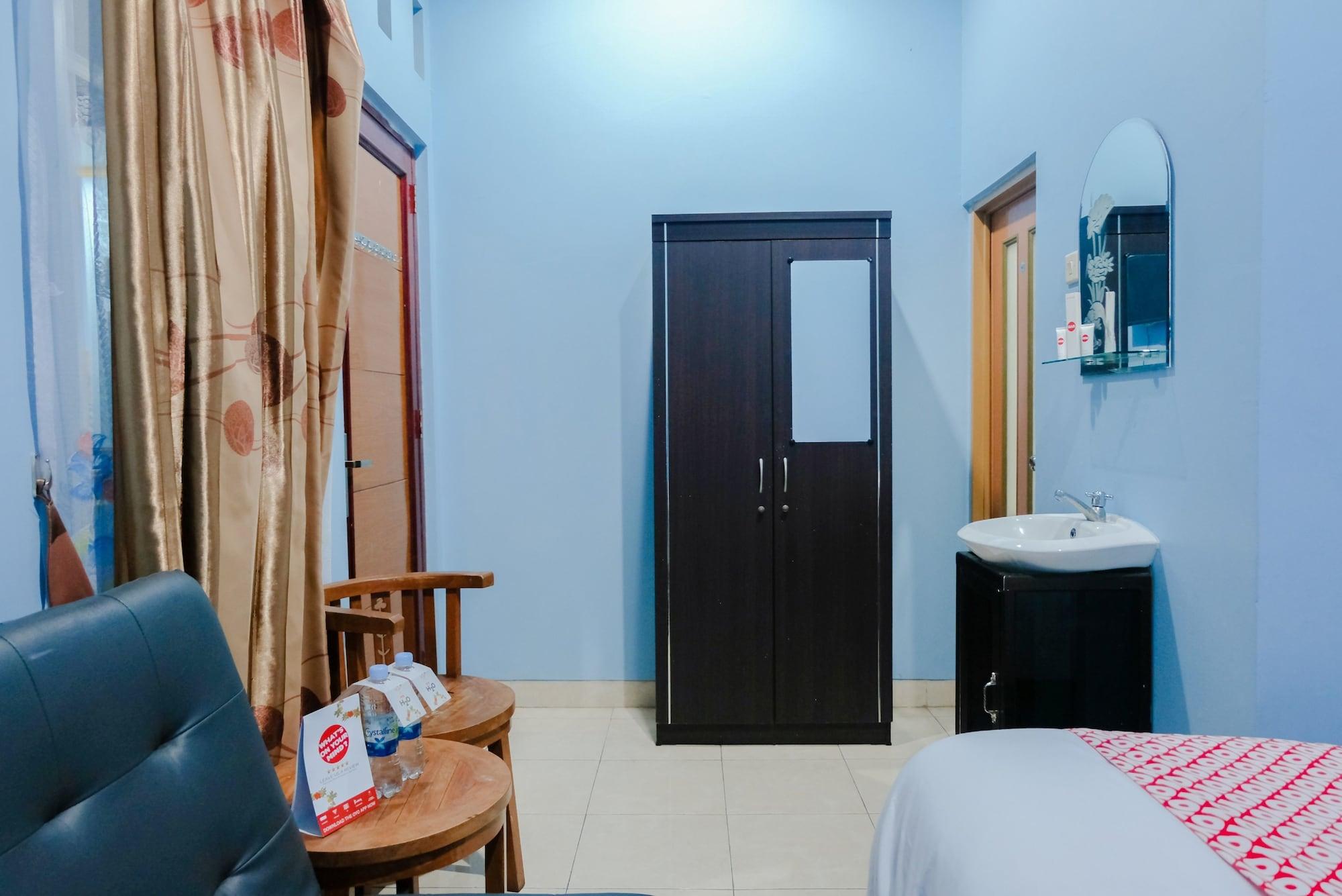 Hotel Oyo 778 Amalia