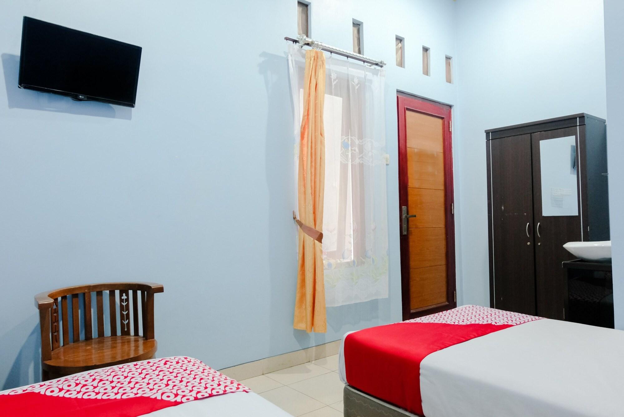 Hotel Oyo 778 Amalia