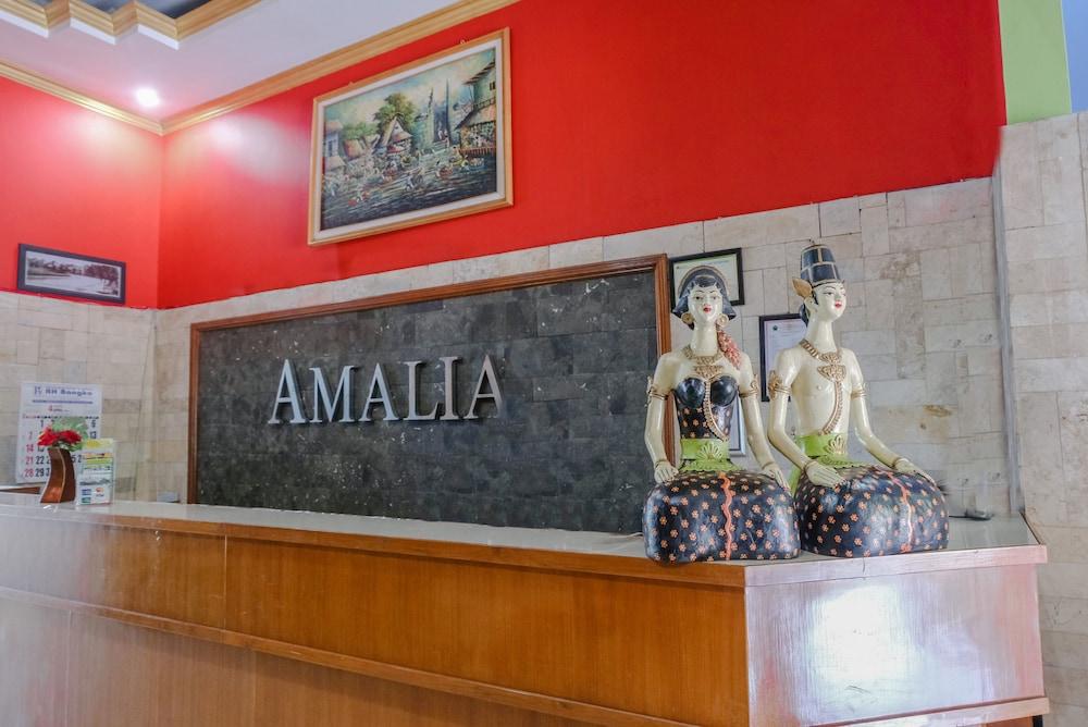Oyo 778 Amalia 2* Malang