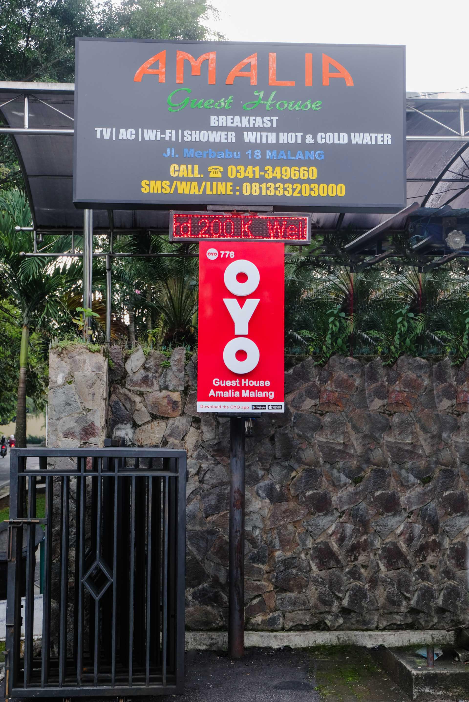 Oyo 778 Amalia Hotel Malang