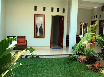 Oyo 778 Amalia