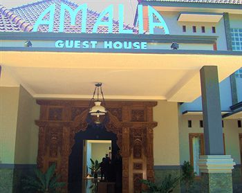 Oyo 778 Amalia Hotel Malang